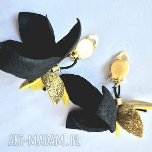 handmade klipsy klipsy złoto czarne kwiaty lekkie