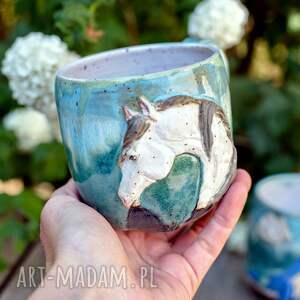 handmade ceramika handmade ceramiczny kubek z koniem morska piana - ok 510 ml
