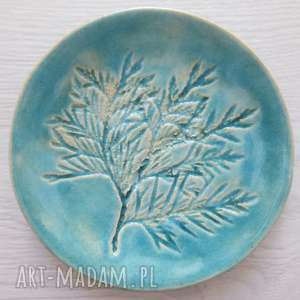 handmade ceramika turkusowy talerzyk z roślinką