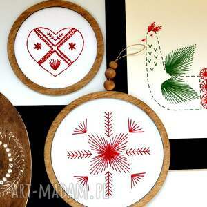 zestaw dekoracji z haftem, koło, folk, motyw ludowy ludowy, serce