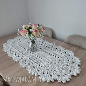 szydełkowy ze sznurka bawełnianego 50x95 cm, bieżnik owalny