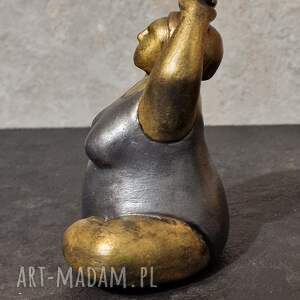 Prezent - Mileną - rzeźba z gipsu, czas relaksu