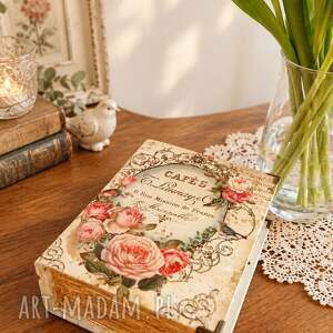Szkatułka książka na biżuterię shabby chic - kwiaty