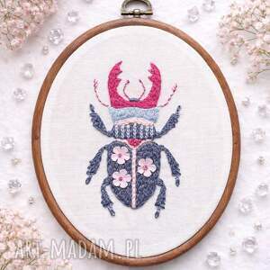 Chrząszcz z Fantazyjnego Ogrodu - dekoracja na ścianę