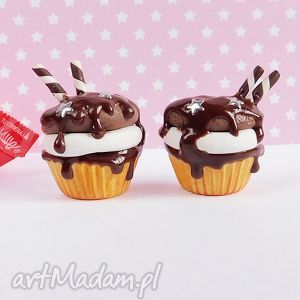babeczki czekoladowe - magnes na lodówkę ciastka, fimo, modelina