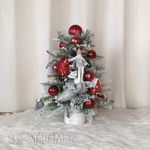 upominki święta Choinka z szyszek z myszkami. Stroik świąteczny