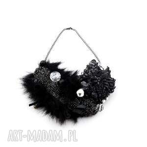 black fur naszyjnik handmade, czarny, futerko, ciemny