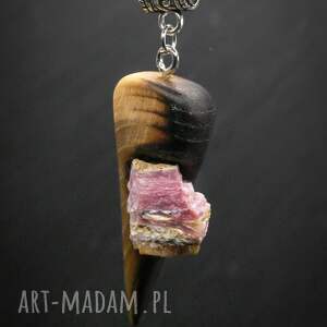 naszyjnik - wiąz i opal różowy premium, pirografia, wood jewellery, wisiorek