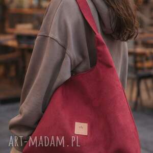 Torba Hobo z zamszu tapicerskiego Czerwona, trójkąt