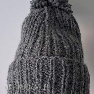 otul się ciepłem - czapka beanie handmade ciemnoszara, wykonana na drutach