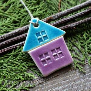 handmade pomysł na prezent święta kolorowy domek - zawieszka ceramiczna