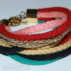 kolorowa bransoletka ze sznurków bawełnianych, design