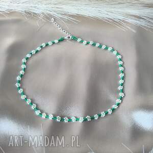 subtelny naszyjnik stokrotki biżuteria ręcznie robiona naszyjniki