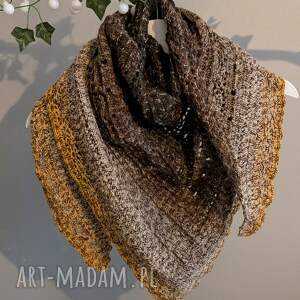 chustki i apaszki chusta szydełkowa z włóczki kokonek classic - błękitno beżowa