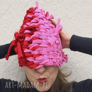szalona czapa zimowa róża - dwukolorowa, dwustronna, unikatowa, wytkana