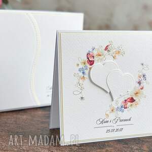 Elegancka kartka ślubna w pudełku z kopertą WP31 - pastelowa pamiątka handmade