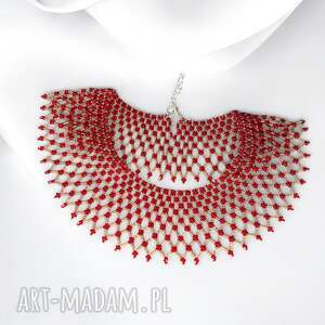 kolia koralikowa czerwona z prześwitem ręcznie robiona biżuteria