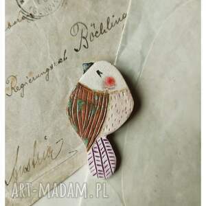 handmade broszki ptaszek z fioletowym ogonkiem