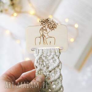 Prezent Kobieca zakładka do książki ze sznurka | Makramowa