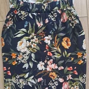 Spódniczka. Ogród. Handmade kwiaty, samauszyłam