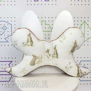 handmade dla dziecka poduszka motylek zajączkowo