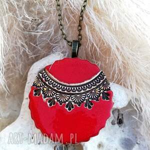 ceramiczny naszyjnik wisiorek antyczny czerwony vintage design biżuteria