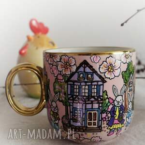 pomysł na świąteczny upominek Ręcznie malowany wielkanocny kubek