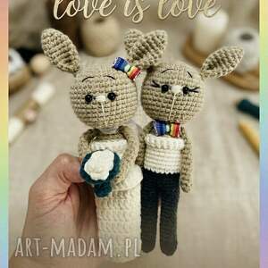 Króliczki ślubne dla dwóch Panien Młodych - prezent handmade na szydełku art-Madam.pl