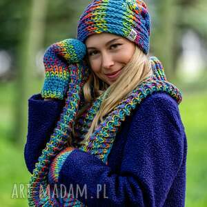 czapka merino 50 nieugniatająca włosów tęcza błękit this is