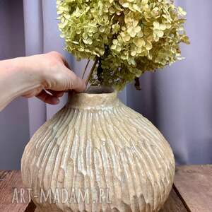 Wazon ceramiczny Deep Lines, rzeźba