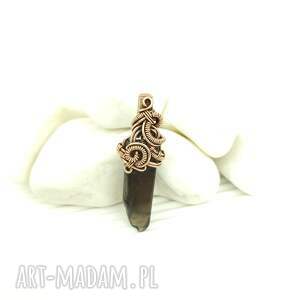 kwarc dymny wisiorek wire wrapping kamieniem biżuteria artystczna