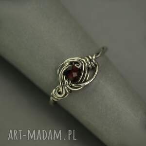 Prezent Pierścionek regulowany granat wire wrapping stal chirurgiczna