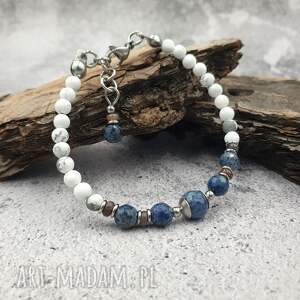 bransoletka kontrastowa - howlit, sodalit, agat indyjski kamieni