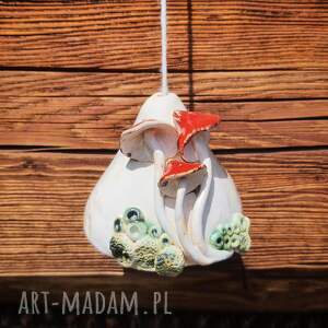 ceramiczny dzwonek z grzybami ozdoba, muchomory