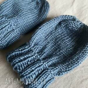 handmade pomysł na upominek na święta rękawiczki dla niemowląt
