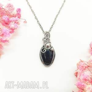 bynostawen naszyjnik noc kairu stal chirurgiczna wisiorek handmade wirewrapping