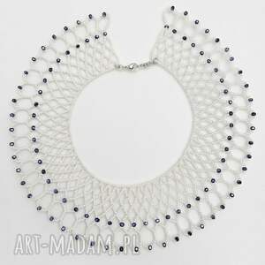 Krywulka koralikowa perłowa biel i hematyt - elegancka kolia