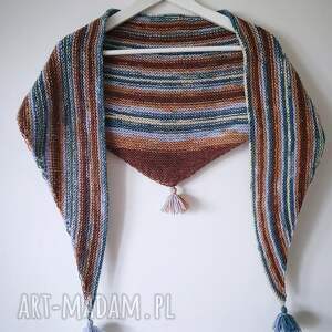 damska chusta na chłodne dni