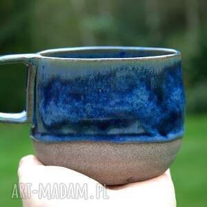 handmade ceramika kubek niebieski większy