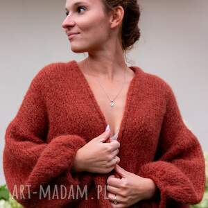Ręcznie robiony sweter damski handmade - wyjątkowy fason