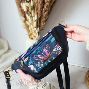 nerka damska pola granatowa z motylkiem, ekoskóry w kwiaty