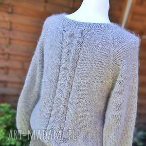 rozpinany sweter z warkoczem, delikatny, lekki, ciepły na drutach swetry