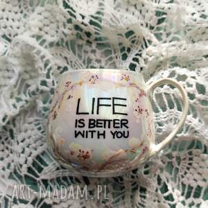 wiosenny ręcznie malowany kubek dla ważnej osoby opal kwiat wiśni elegancki
