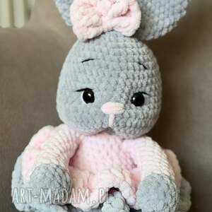 maskotki króliczka rozalka w różowej sukience, króliczek zajączek