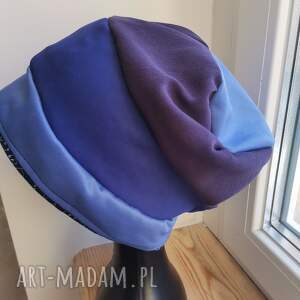 ręcznie zrobione czapki czapka fioletowo niebieska na podszewce rozmiar uniwersalny box