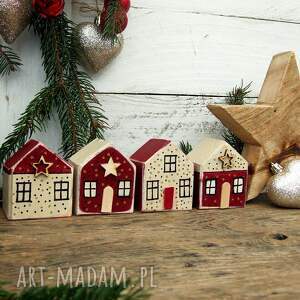 ręcznie wykonane prezenty pod choinkę zestaw domków do świątecznej dekoracji, bordowo