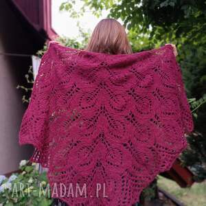 prezenty na święta Eleganska chusta w ażurowe liście robiona