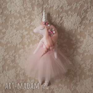 magiczna bajka - lalka różany jednorożec baletnica