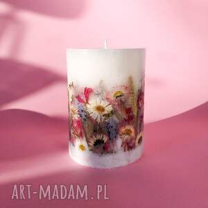 bezzapachowa świeca botaniczna z wosku sojowego i prawdziwymi suszonymi kwiatami