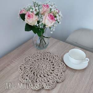 szydełkowa ze sznurka 27cm, podkładki pod kubki